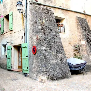 Holiday home Traditional Provencal Stone House, Entrecasteaux